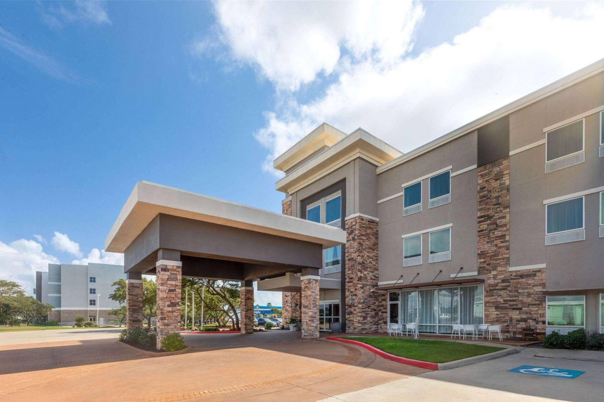La Quinta By Wyndham Rockport - Fulton Hotel Eksteriør billede
