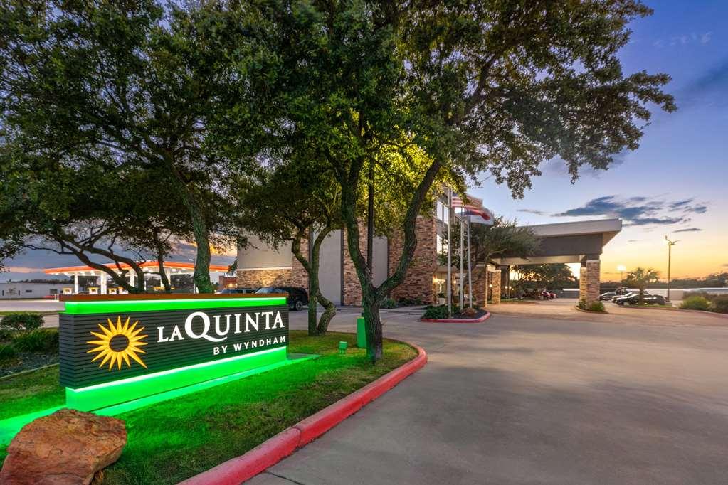 La Quinta By Wyndham Rockport - Fulton Hotel Eksteriør billede